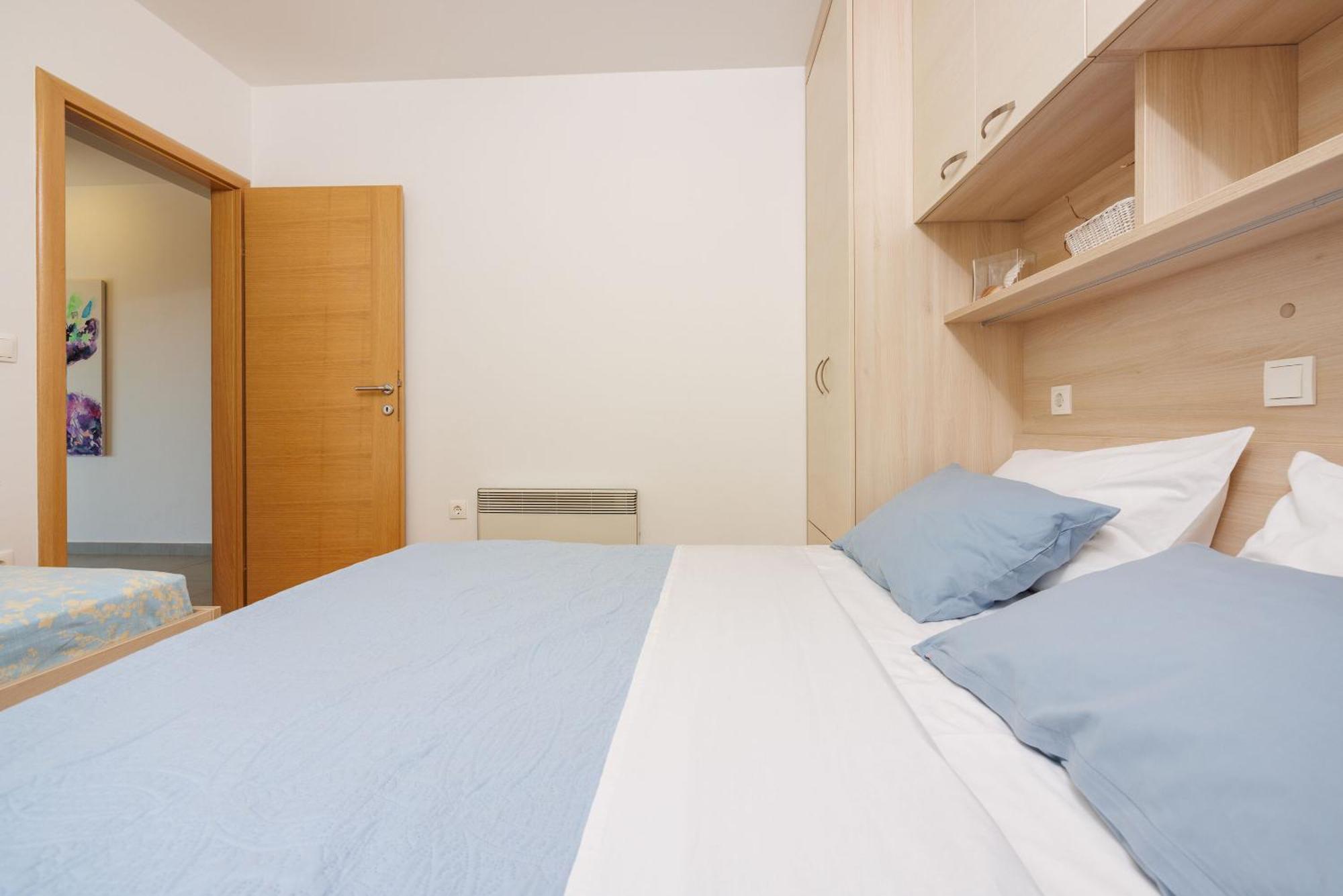 Apartments Petak Novi Dramalj Eksteriør billede